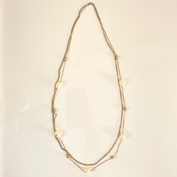 Double strand faux gold and pearl chain necklace - Picture 3 of 3